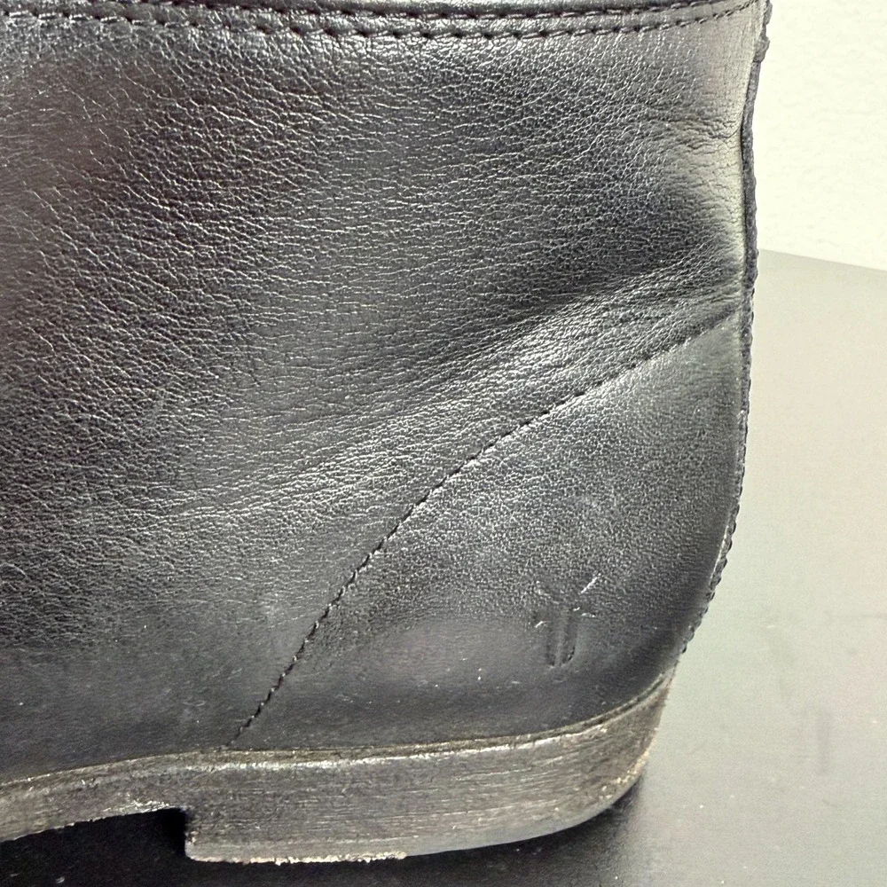 Frye Phillip Chukka Boot Men's 9.5B Black Leather Classic Lace-Up Career Dress